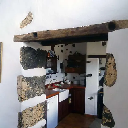 Sleeps 6 Wifi *