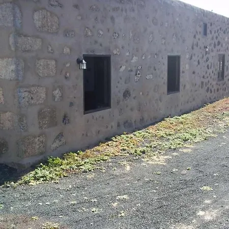 Sleeps 6 Wifi