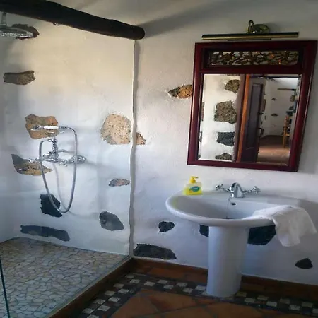 וילה Sleeps 6 Wifi Tao