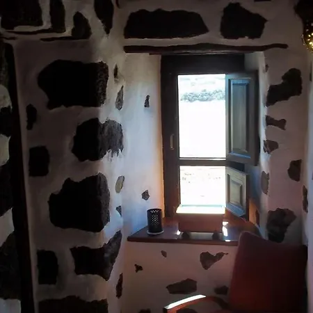 Sleeps 6 Wifi *
